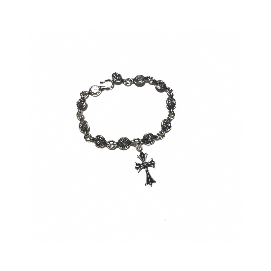 NO:106107,[New Products are on the Shelves] Crosin Cross Bracelet, uniformly black, cross sizes are restored without pressure, heavy versions are different from non-market light versions ://, jewelry quality, chrome hearts, bracelet19860909【新品上架】 克罗心十字架手链 一致塘黑做旧 十字架版型尺寸都无压力还原 厚重版区别非市面轻版 ://,饰品精品,chrome hearts,bracelet,Jewelry