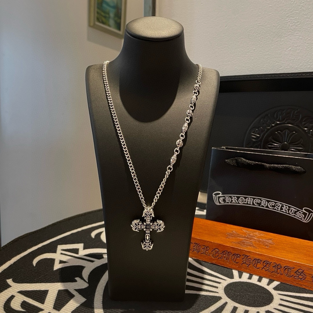 שרשרת Chrome Hearts צלב צד צלב צלב צד צלב צד צלב צד צלב צד צלב צד צלב צד 2 i1740843434 3109 0