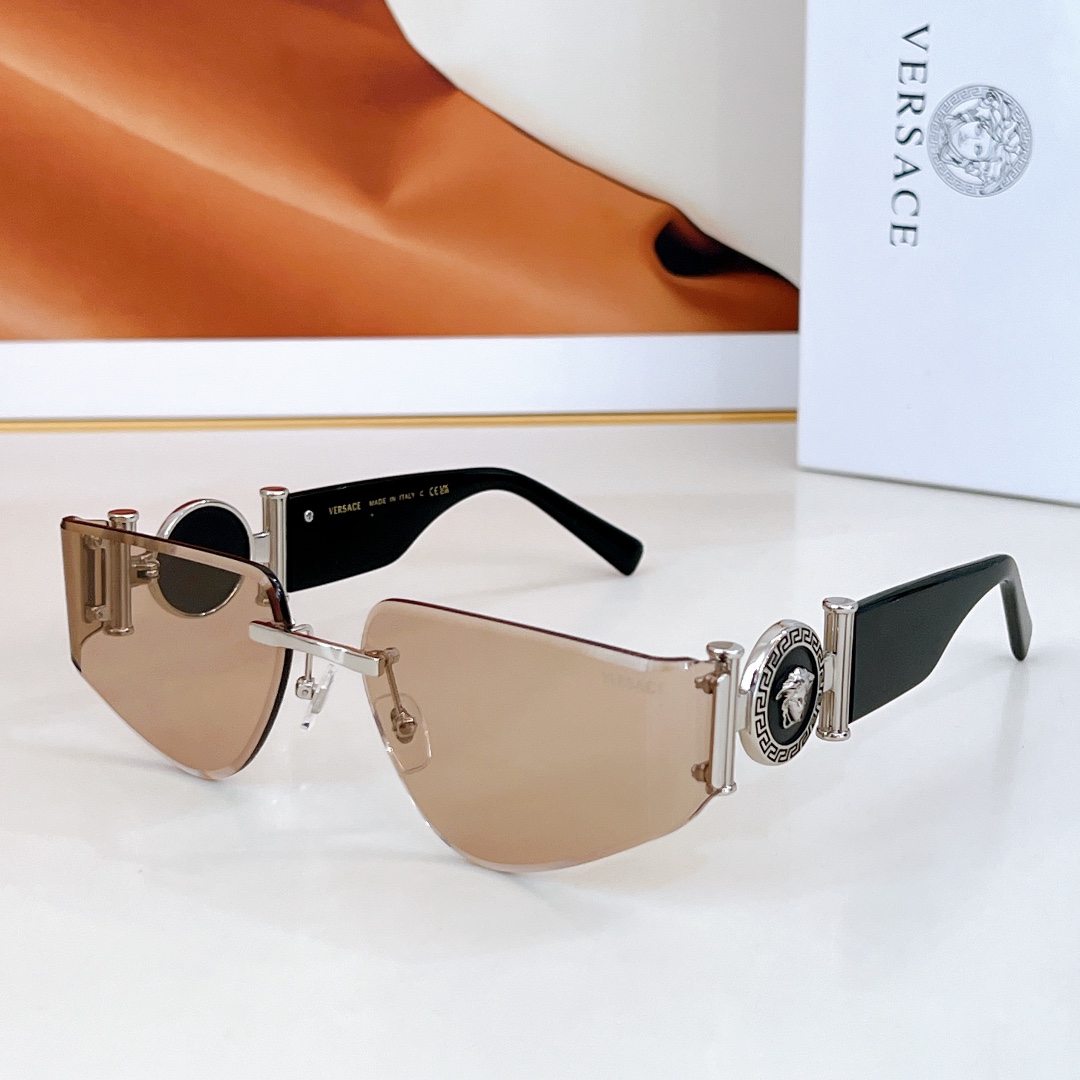  VERSACE
MOD：VE6773
Size：63口17-138
🔝🔝