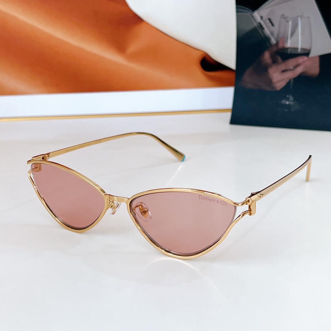  TIFFANY&Co.
MODEL：TF3095
SIZE：61口16-140
🔝🔝