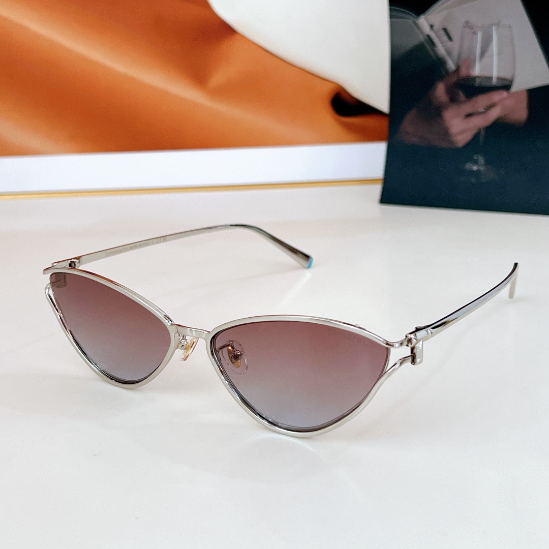  TIFFANY&Co.
MODEL：TF3095
SIZE：61口16-140
🔝🔝