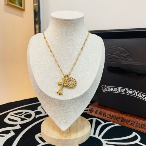 قلادة Chrome Hearts بصليب وزهرة الشمس، تصميم فريد من نوعه 1 قلادة Chrome Hearts بصليب وزهرة الشمس، تصميم فريد من نوعه