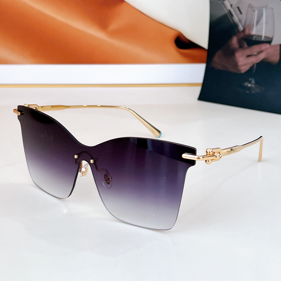  TIFFANY & CO.
Mod：TF3103K
Size143-0-140
🔝🔝