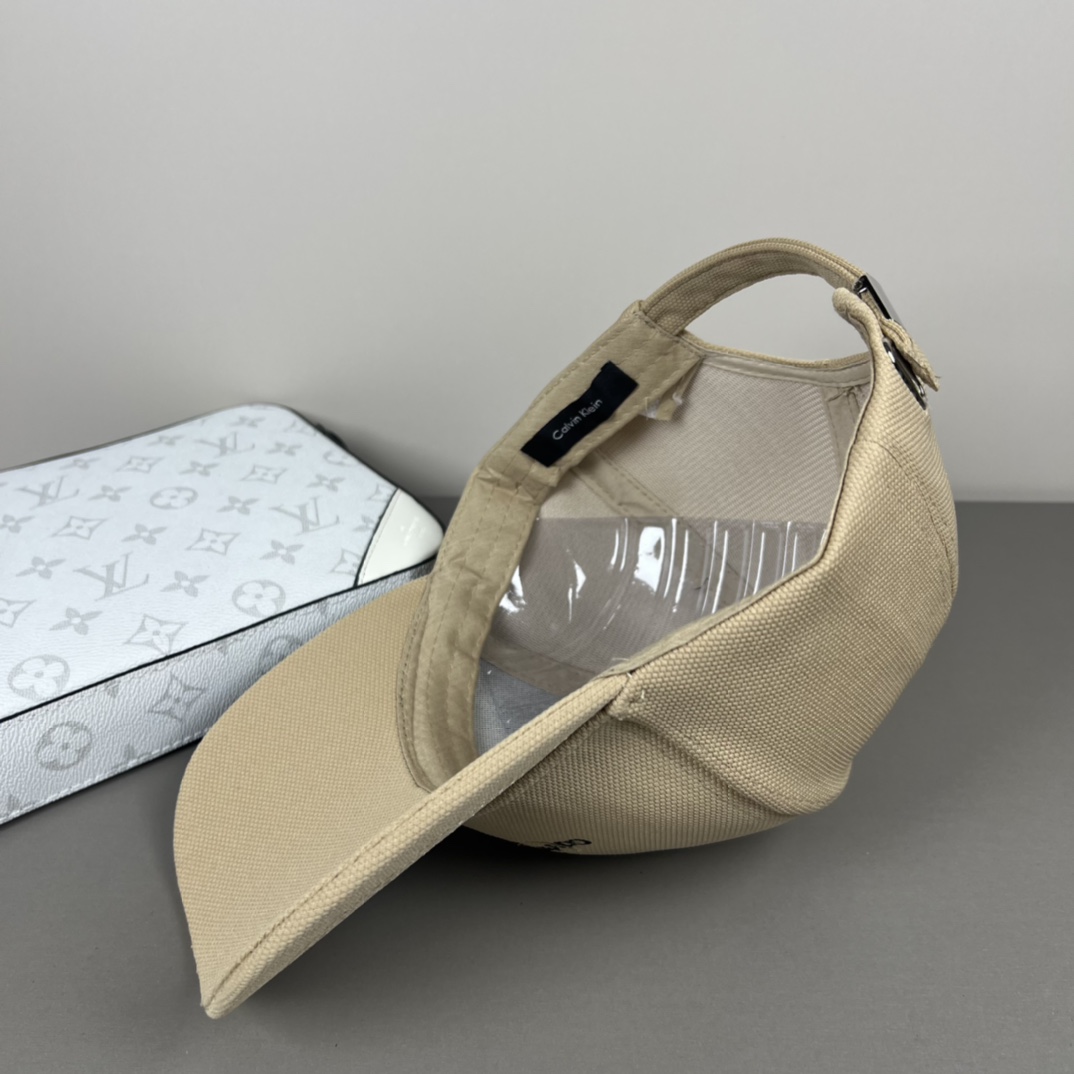 High-End CK Embroidered Logo Classic P80: Red Book’s Top Pick, Celebrity Favorite - 图片 7