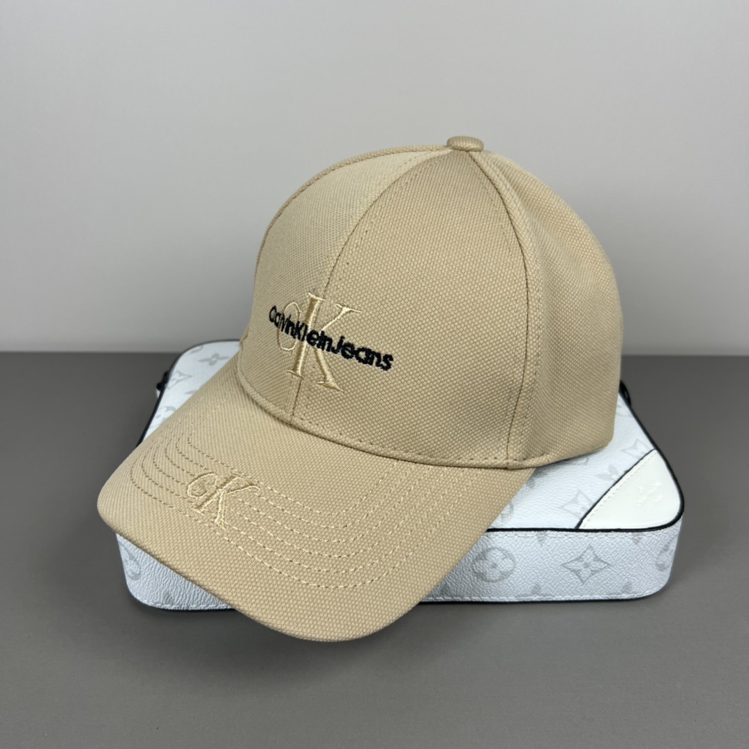 High-End CK Embroidered Logo Classic P80: Red Book’s Top Pick, Celebrity Favorite - 图片 4