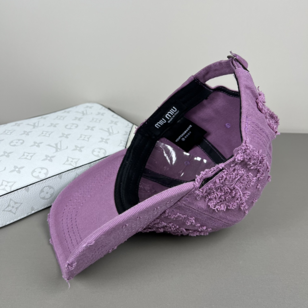 Original Miumiu Baseball Cap: Little Red Book Recommended, Original Design and Quality - 图片 7
