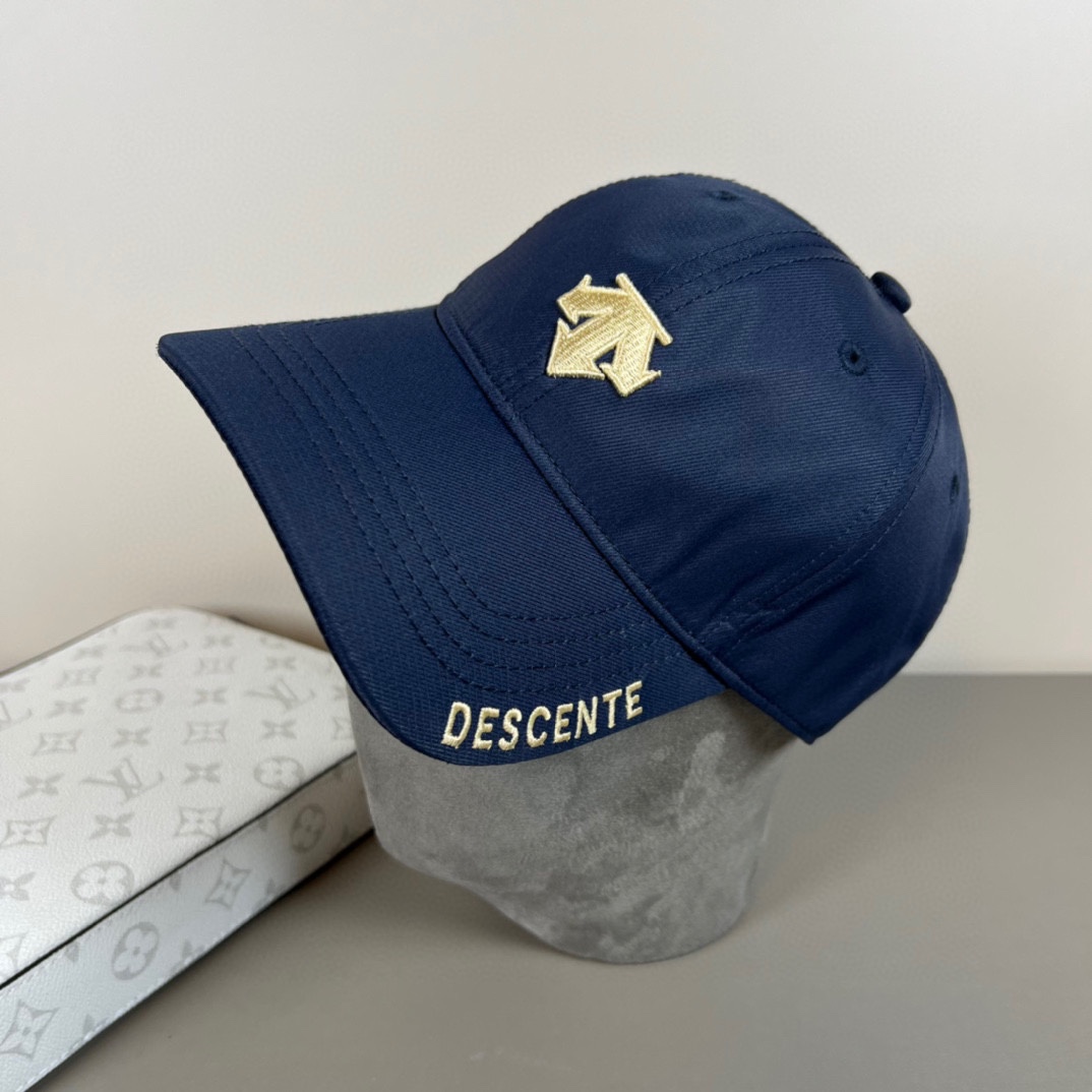 NO:223273,The new baseball cap of the Desante descente, Heavy Industry, creates a high-end and elegant style, and is versatile for both men and women!  Run volume!  Hat Straw Hat Fisherman Hat Baseball Hat Knitted Hats, Hats, espadrilles,hats19860909迪桑特 descente新款棒球帽,重工打造高端大气,百搭款男女通用！跑量！帽子草帽渔夫帽棒球帽针织帽,帽子,espadrilles,hats,hat