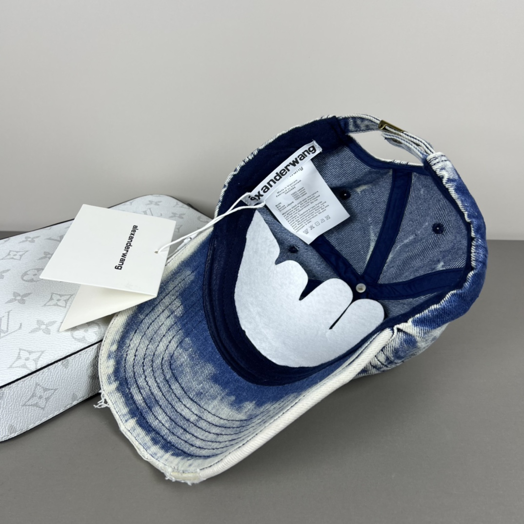 “New Alexanderwang Baseball Caps: High-End Unisex Style in Heavy Workmanship!” - 图片 7