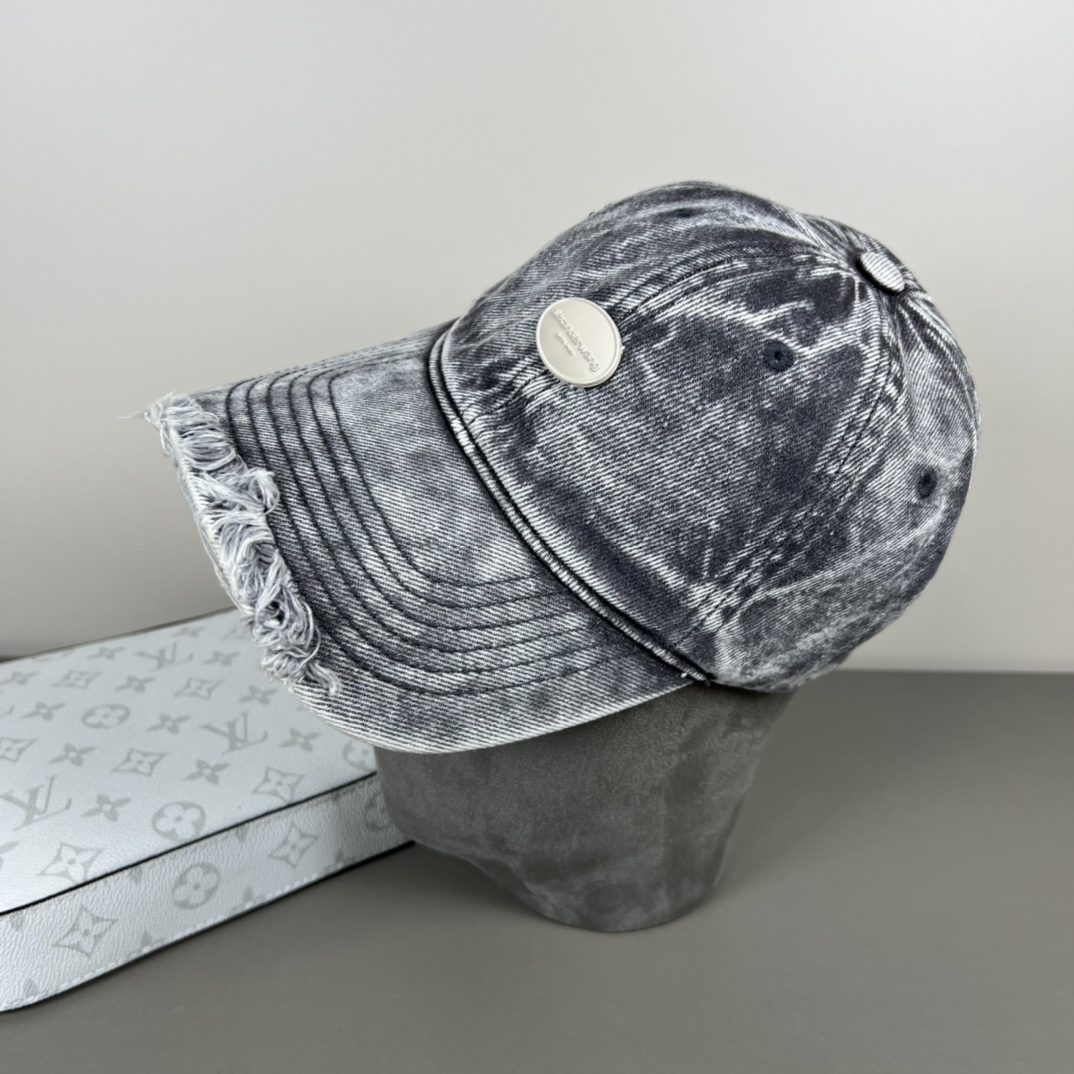 “New Alexanderwang Baseball Caps: High-End Unisex Style in Heavy Workmanship!” - 图片 6