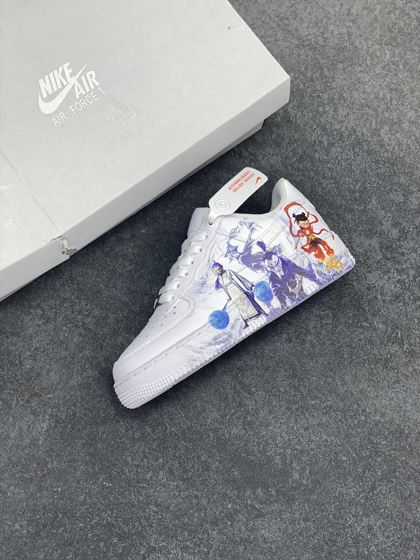 图片[7]-Air Force 1 Low 哪吒手绘涂鸦 原楦头原纸板 打造纯正空军版型 #专注外贸渠道 全掌内置蜂窝气垫 #原盒配件 原厂中底钢印、拉帮完美 货号：DD8959-100 尺码：36 36.5 37.5 38 38.5 39 40 40.5 41 42 42.5 43 44 44.5 45-选品中心