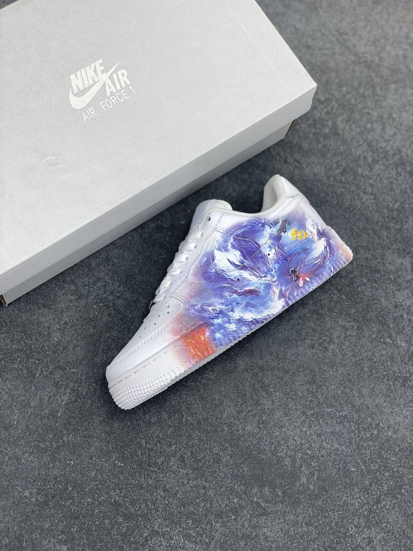 图片[7]-Air Force 1 Low 哪吒手绘涂鸦 原楦头原纸板 打造纯正空军版型 #专注外贸渠道 全掌内置蜂窝气垫 #原盒配件 原厂中底钢印、拉帮完美 货号：DD8959-100 尺码：36 36.5 37.5 38 38.5 39 40 40.5 41 42 42.5 43 44 44.5 45-选品中心