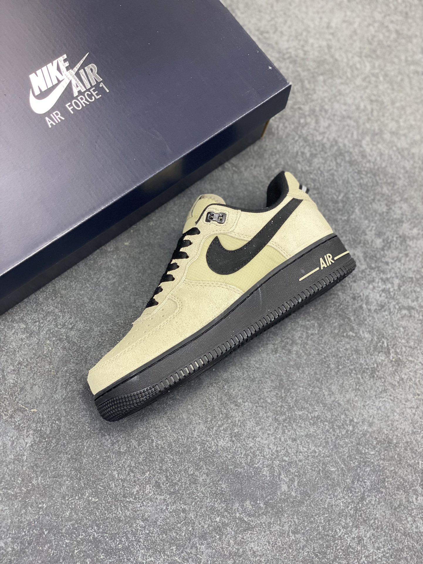 图片[7]-Air Force 1 Low 黑棕 原楦头原纸板 打造纯正空军版型 #专注外贸渠道 全掌内置蜂窝气垫 #原盒配件 原厂中底钢印、拉帮完美 货号：HV6526-200 尺码：36 36.5 37.5 38 38.5 39 40 40.5 41 42 42.5 43 44 44.5 45-选品中心