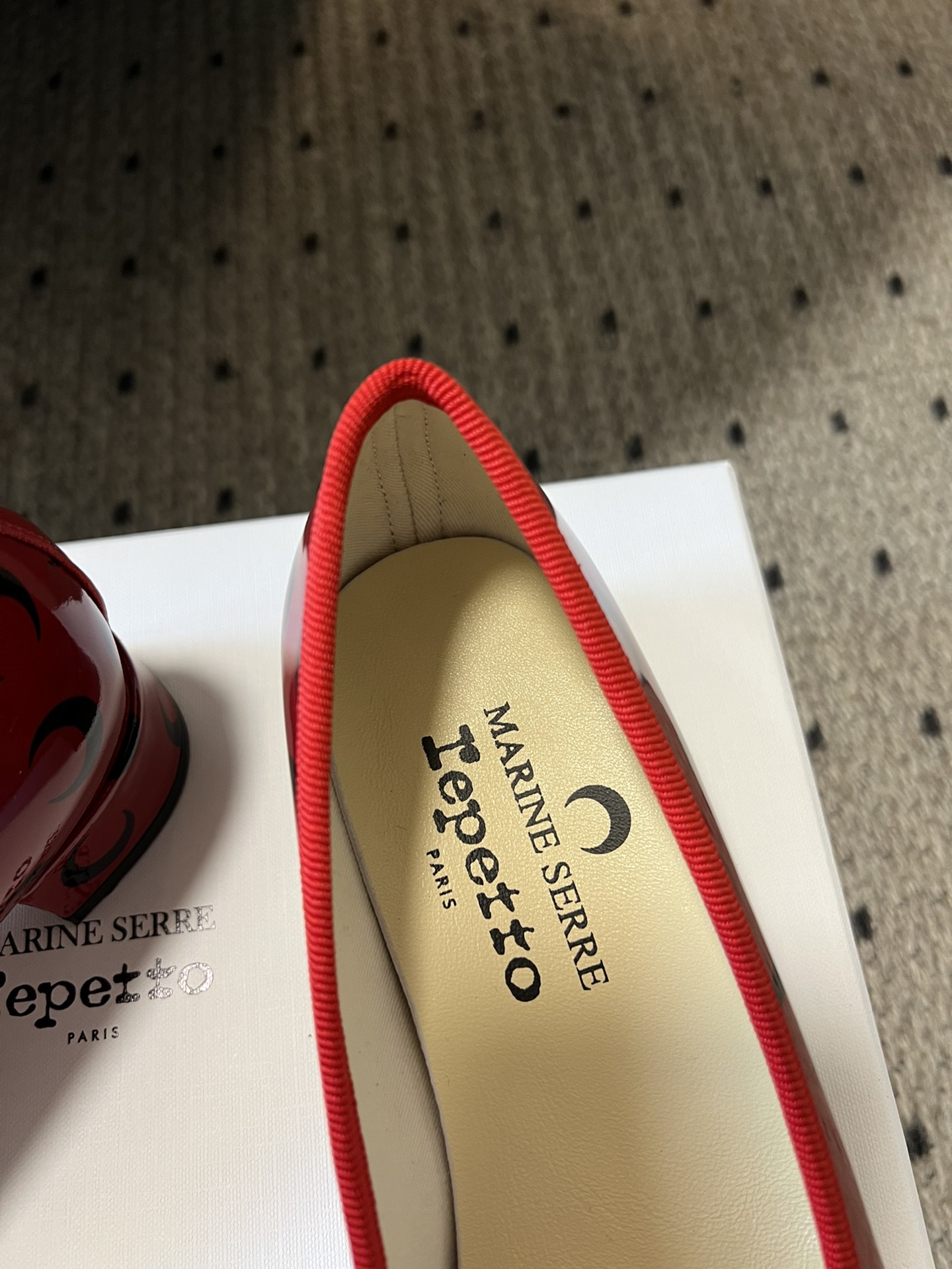 Marine Ser* x Repett* Collaboration: Moon-themed Ballet Shoes in Unique Colors - 图片 5