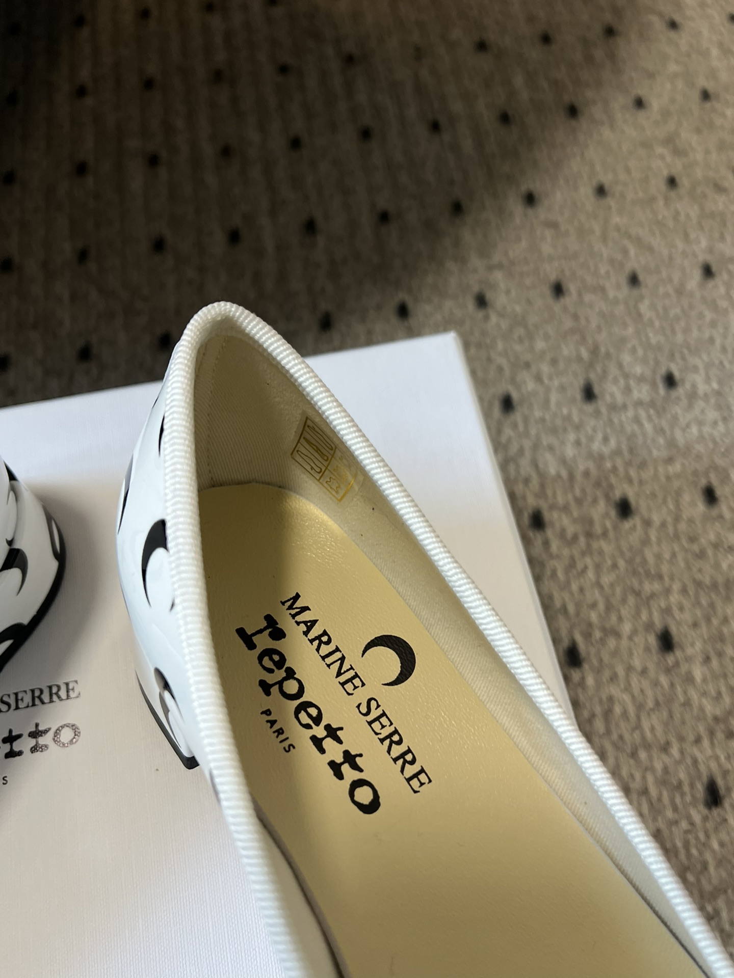 Marine Serre x Repetto Collaboration: Moon-Inspired Ballet Shoes Released - 图片 5