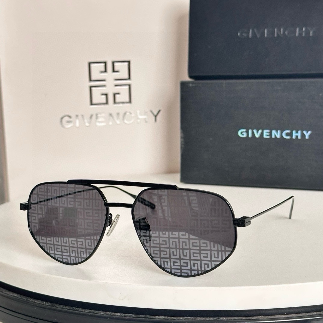  ‼️Givench*纪梵希限定系列~经典方形镜框
ModelGV40058U
Size58口15-14