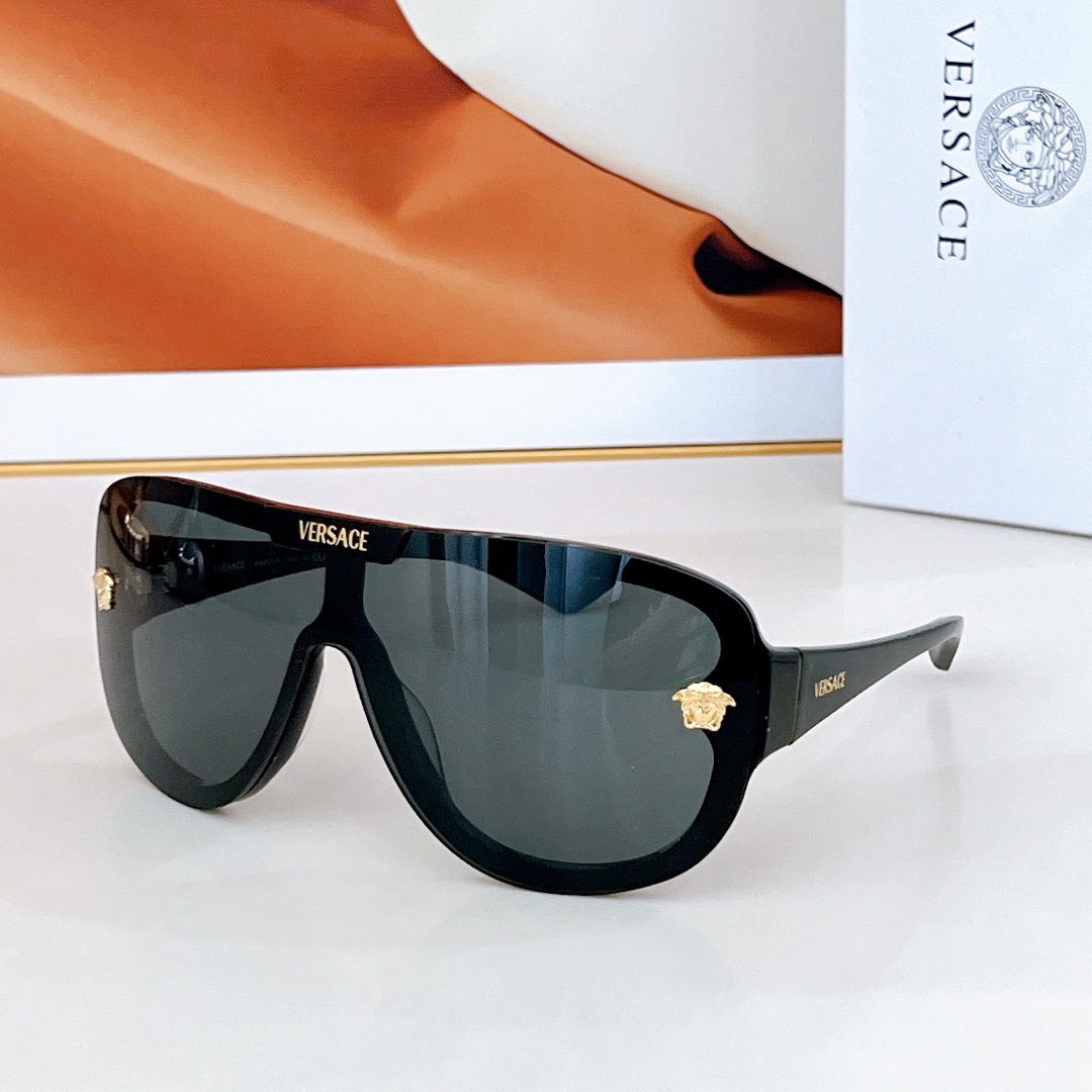  VERSAC*
MODEL：VE6561
SIZE：147口0-125
🔝🔝