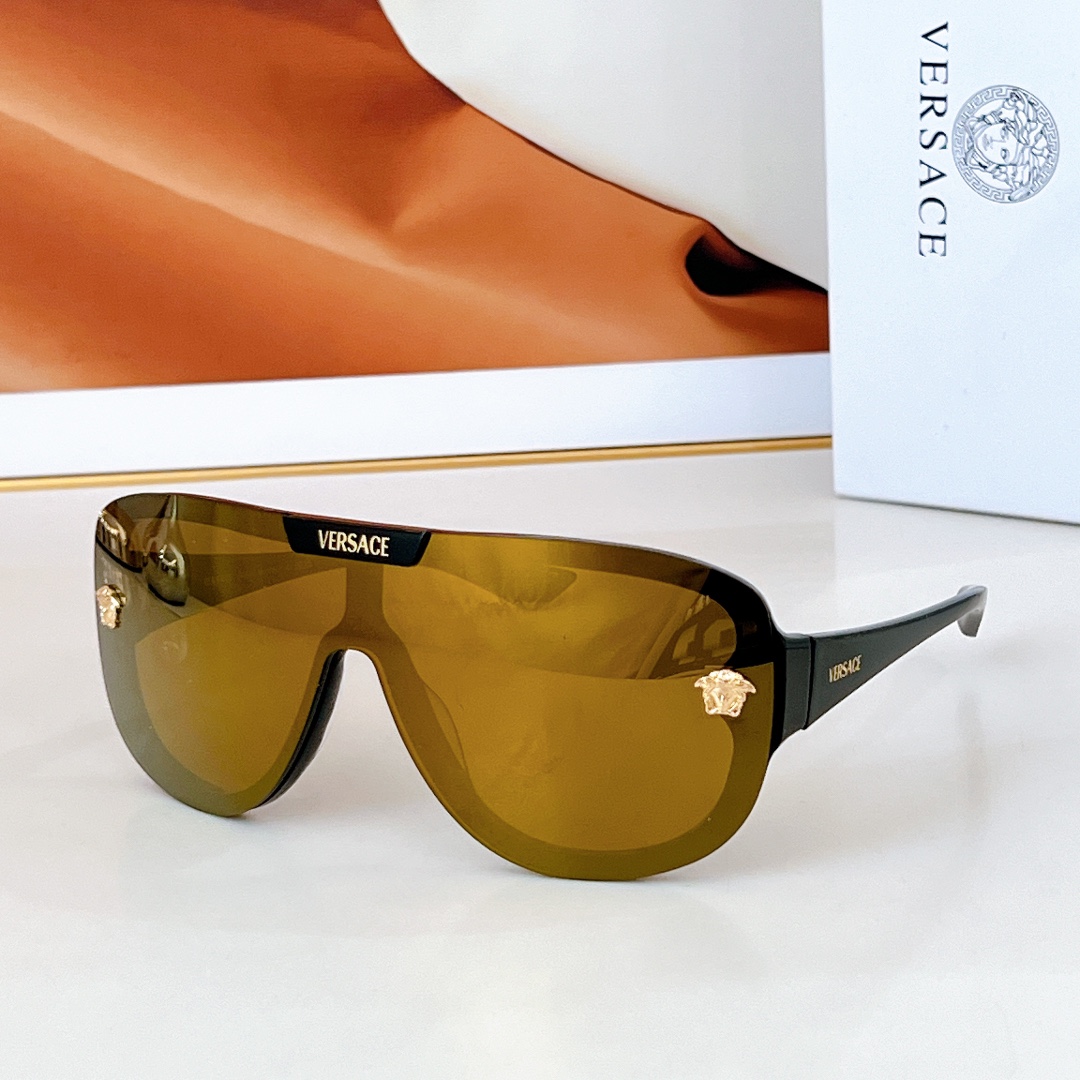  VERSAC*
MODEL：VE6561
SIZE：147口0-125
🔝🔝