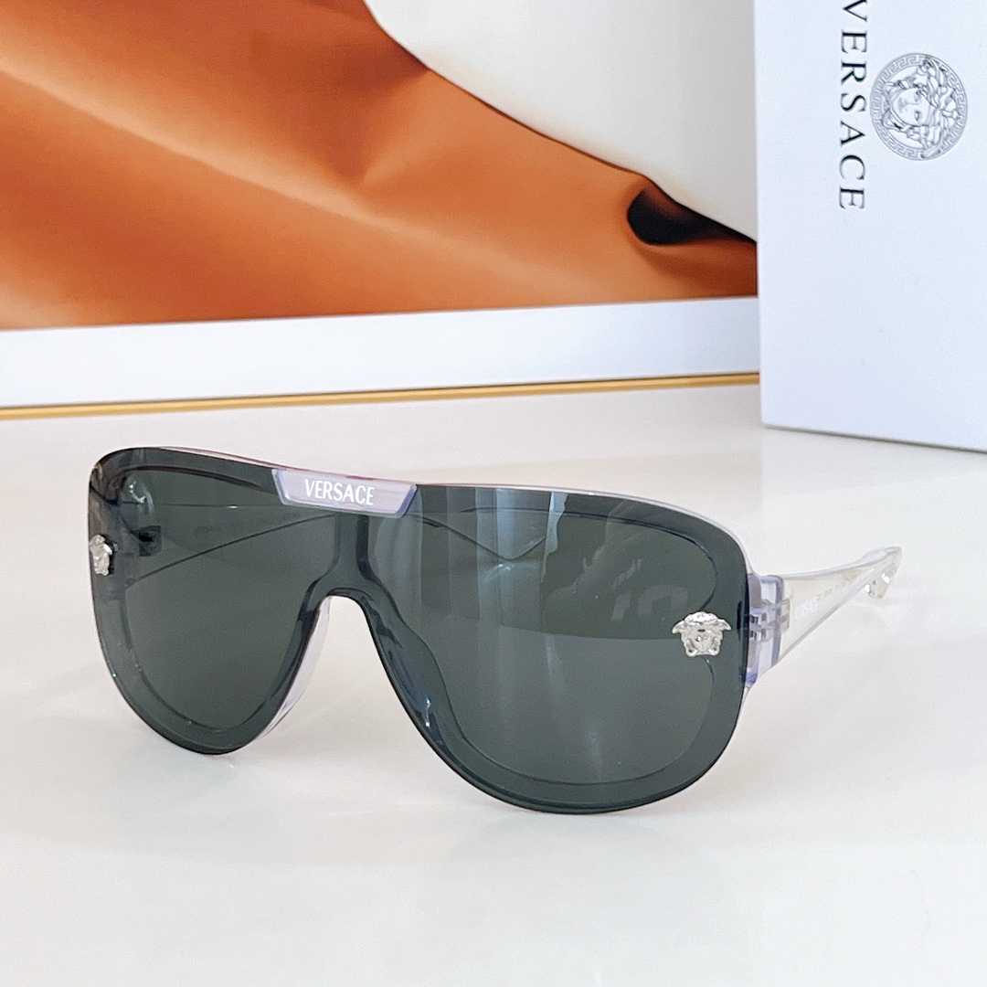  VERSAC*
MODEL：VE6561
SIZE：147口0-125
🔝🔝