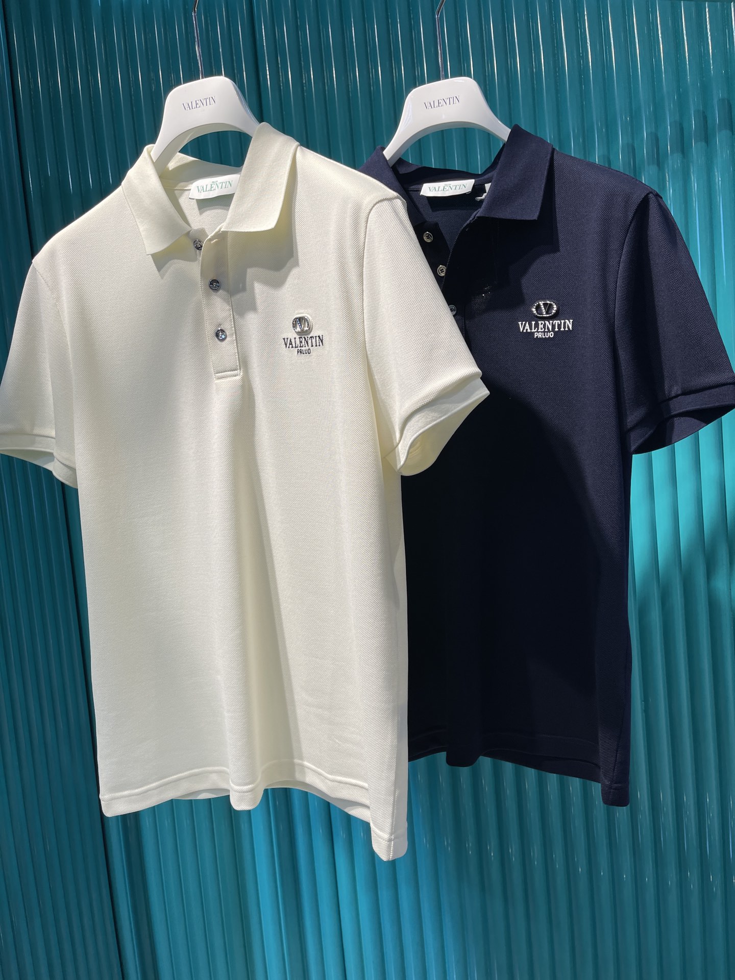 NO:125937,Valentino-2025 high-quality Tiansi Zhudi cotton polo, 48-56 sizes, valentino, alexander wang19860909华伦天奴-2025高品质天丝朱棣棉polo,48-56码,,valentino,alexander wang,Men's clothing