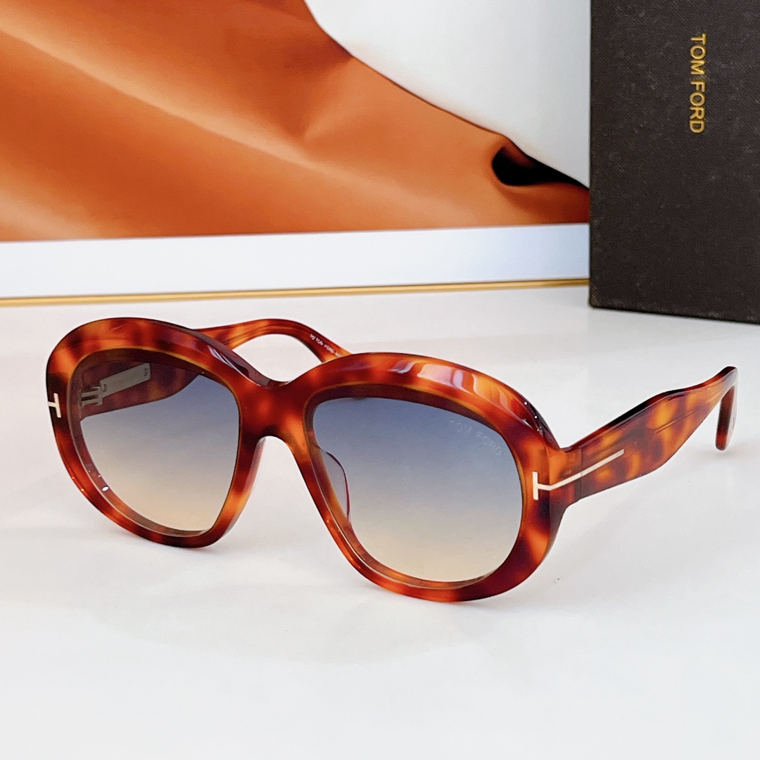  TOM FORD 
MOD： FT1193 
Size：58-15-135
🔝🔝