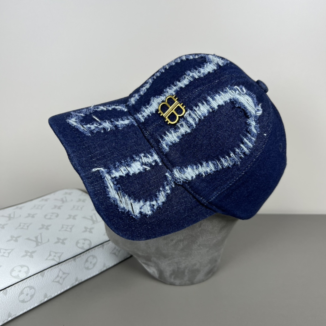 NO:224116,BALENCIAGA's new embroidery logo, cool colors, different styles for men and women, and the first batch is shipped first!  Paris fans must-have!  Hat Straw Hat Fisherman Hat Baseball Hat Knitted Hats, Hats, balenciaga, balenciaga, espadrilles, hats19860909BALENCIAGA巴黎世家新款刺绣logo,很酷的色系,男女佩戴都有不同style,第一批抢先出货！巴黎粉必入款！帽子草帽渔夫帽棒球帽针织帽,帽子,balenciaga,balenciaga,espadrilles,hats,hat