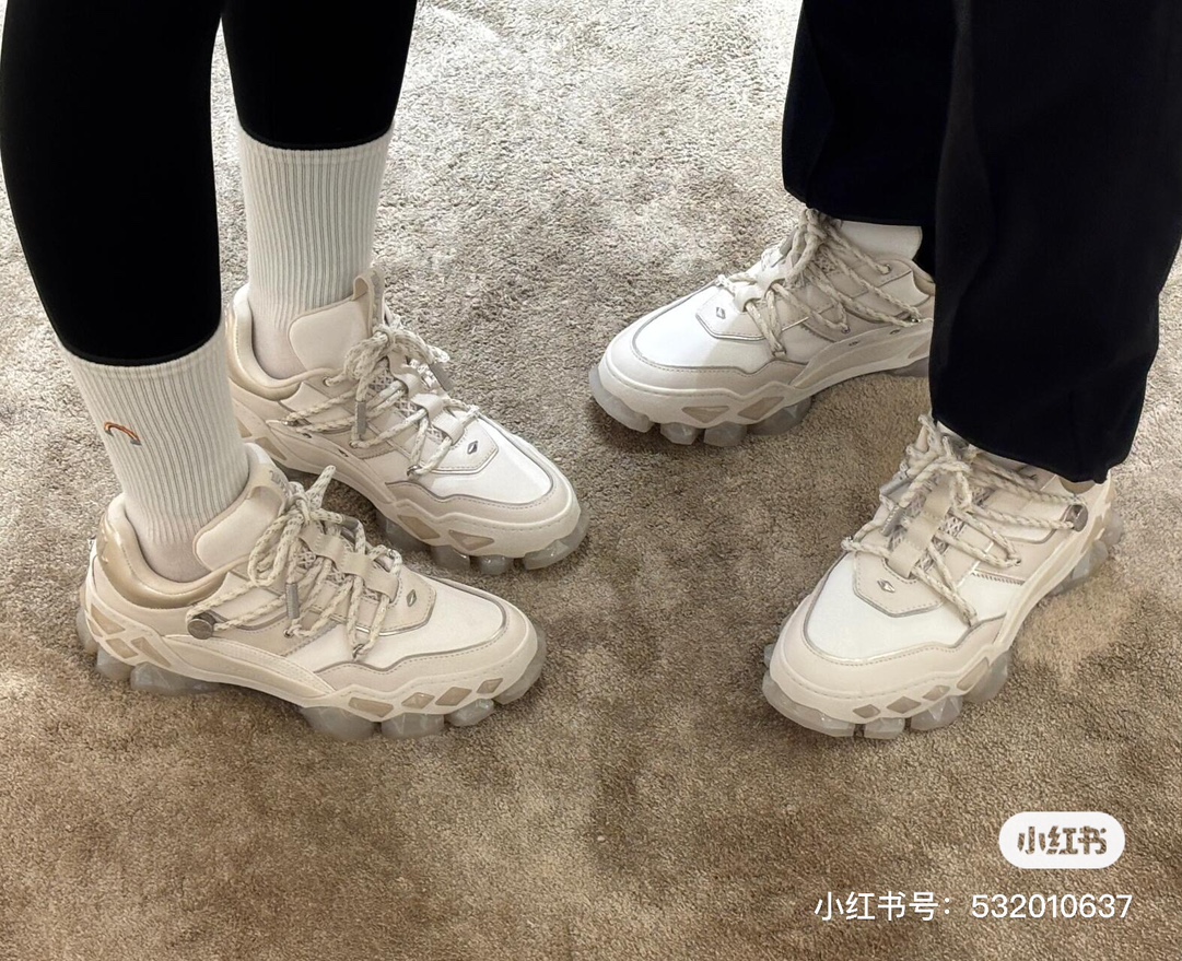 NO:234745,New Jimmy Week Jimmy Choo Celebrity Same Model Men and Women, Casual Shoes/Sports Shoes, Jimmy Choo, Jimmy Choo, Sneakers19860909新款吉米周jimmy Choo 明星同款男女同款,休闲鞋/运动鞋,jimmy choo,jimmy choo,sneakers,Women's Shoes