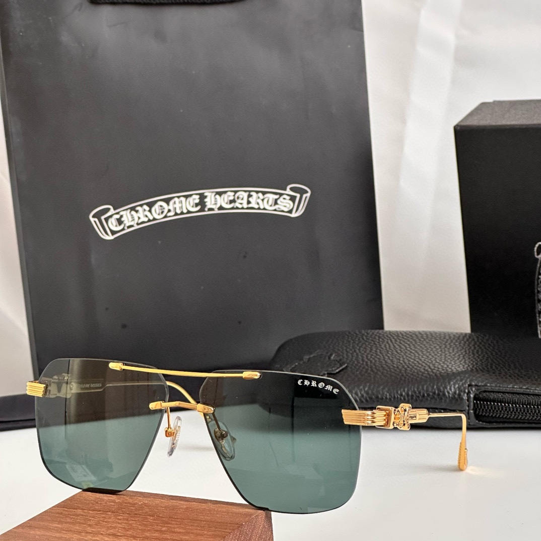  ‼️新款 眼镜界的爱马仕 Chromehearts 克罗心眼镜 男女款太阳镜 金 镜架 顶级品质墨镜 