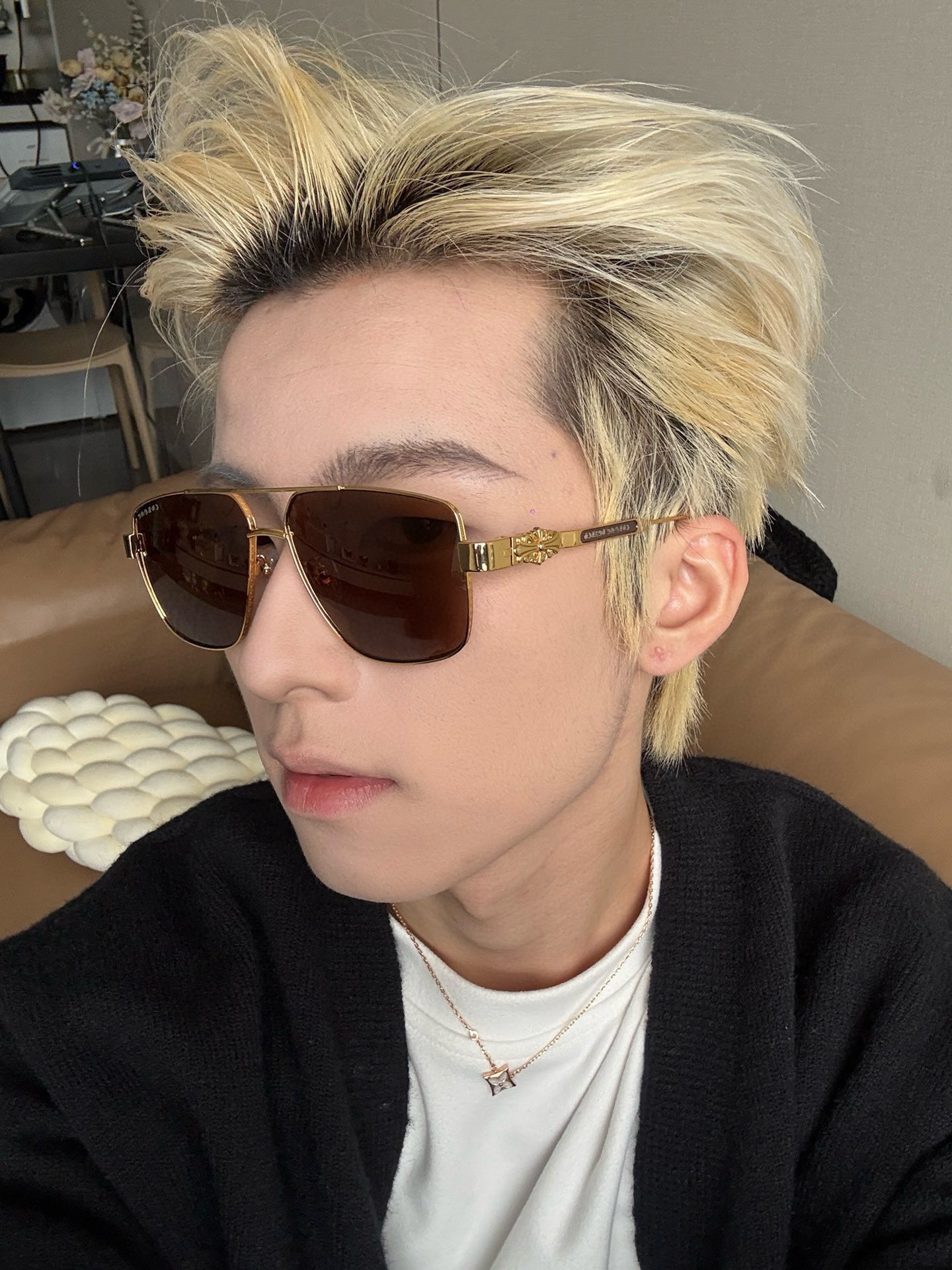  ‼️ 模特图 新款 眼镜界的爱马仕 Chromehearts 克罗心眼镜 男女款太阳镜 金 镜架 顶级