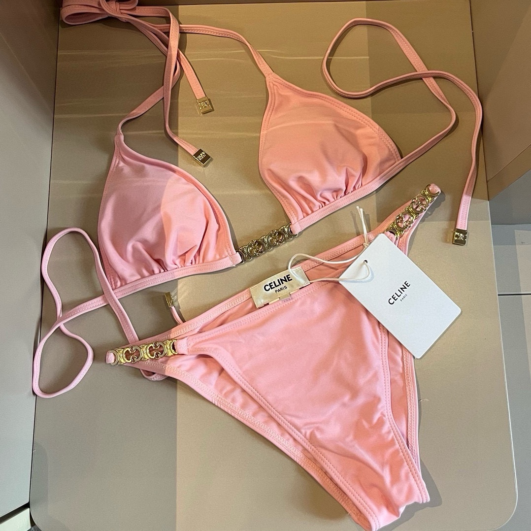 。
Celine赛琳新款比基尼， S M L XL。细节待更新