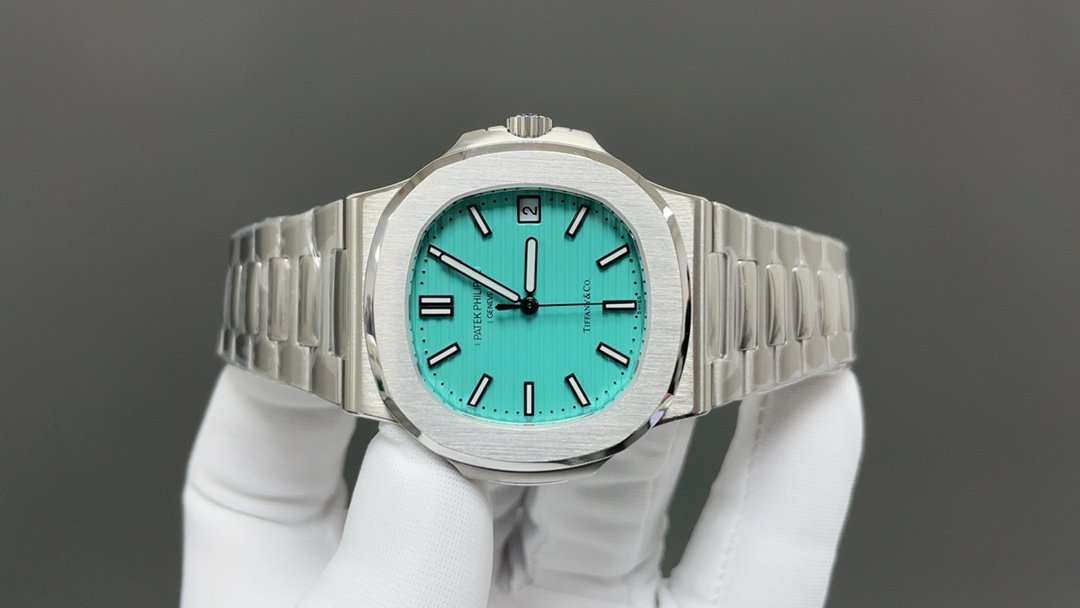Patek Philippe PPF “钢王”蜕变，百达翡丽 PP 鹦鹉螺5711全新升级款