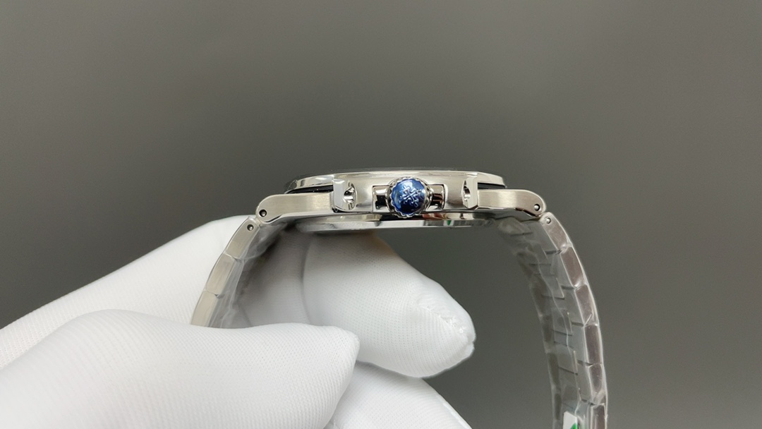 Patek Philippe PPF “钢王”蜕变，百达翡丽 PP 鹦鹉螺5711全新升级款