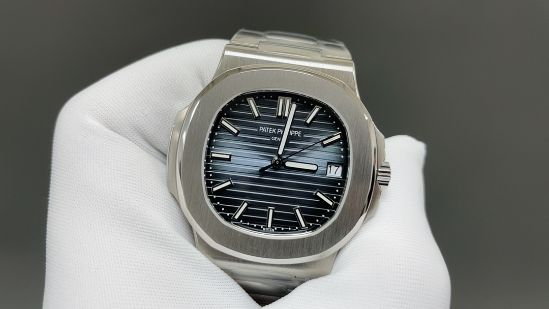 Patek Philippe PPF “钢王”蜕变，百达翡丽 PP 鹦鹉螺5711全新升级款