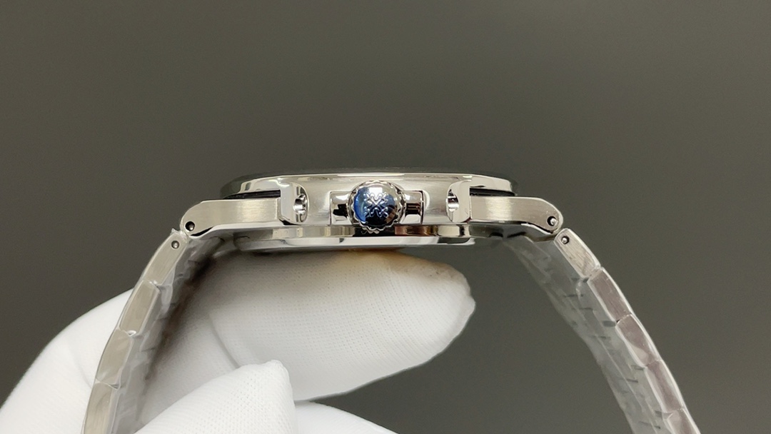 Patek Philippe PPF “钢王”蜕变，百达翡丽 PP 鹦鹉螺5711全新升级款