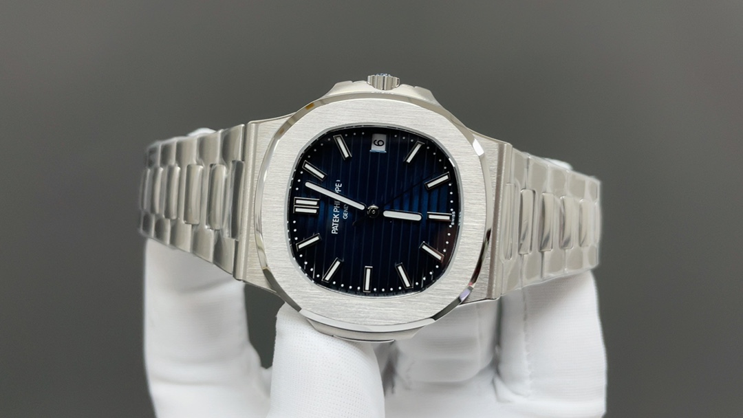 Patek Philippe PPF “钢王”蜕变，百达翡丽 PP 鹦鹉螺5711全新升级款