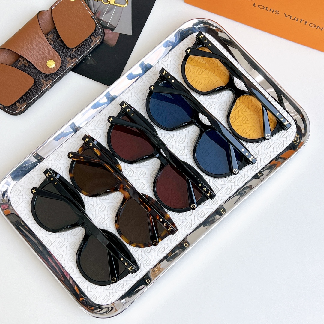  原版高品质
LOUIS VUITTO*
MOD：Z2130U Z2135U
SIZE：63口17-14