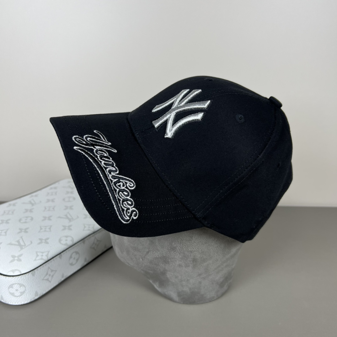 NO:224104,With dustproof bags, new products - the quality of the counter, the details are perfect. The new MLB splicing model is launched on the official website. The purchase version is good. The quality depends on the details!  Hat Straw Hat Fisherman Hat Baseball Hat Knitted Hats, Hats, espadrilles,hats19860909配防尘袋 新品 ——专柜品质,细节就是完美 MLB拼接新款 官网步上新Ny,代购版本 质量看细节好！帽子草帽渔夫帽棒球帽针织帽,帽子,espadrilles,hats,hat