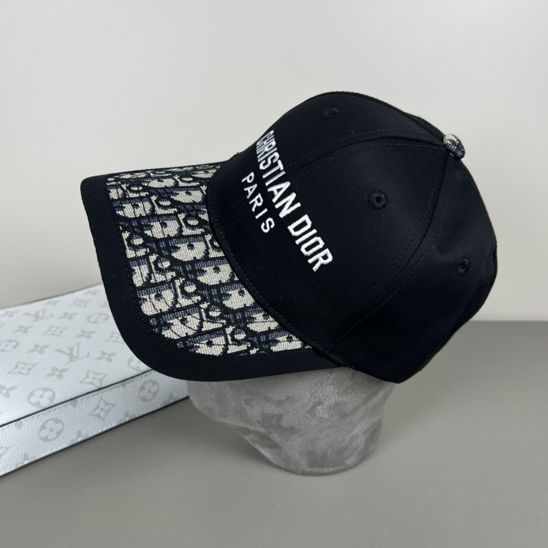 NO:224115,[DIOR] New simple baseball caps with volume, new models are shipped, big brands are super easy to match, buy them quickly!  Hat Straw Hat Fisherman Hat Baseball Hat Knitted Hats, Hats, Dior, Dior, espadrilles, hats19860909【DIOR迪奥】新款走量简约棒球帽,新款出货,大牌款超好搭配,赶紧入手！帽子草帽渔夫帽棒球帽针织帽,帽子,dior,dior,espadrilles,hats,hat