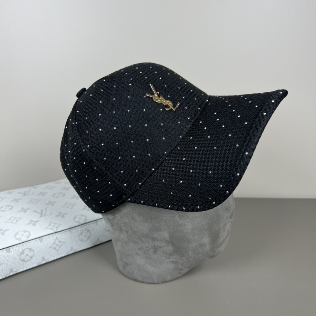 NO:224120,Saint Laurent SAINT LAURENT official website paired baseball cap, please identify the only detailed version of the high-end quality market, recommended by Xiaohongshu, fashionable and versatile, a model that many celebrities like, very explosive, very popular, very beautiful!  Hat straw hat fisherman hat baseball hat knit hat, hat, saint laurent, saint laurent, espadrilles, hats19860909圣罗兰SAINT LAURENT 官网对版棒球帽,请认准高端品质市场唯一细节对版,小红书推荐,时尚百搭,众多明星都喜欢的一款,非常爆,非常火,非常好看！帽子草帽渔夫帽棒球帽针织帽,帽子,saint laurent,saint laurent,espadrilles,hats,hat