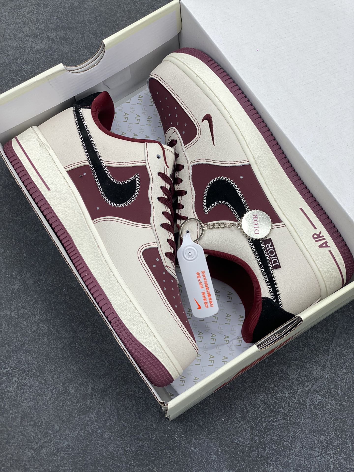 图片[9]-NIke Air Force 1 \’07 Low “迪奥联名——米酒红”空军一号 低帮 运动鞋 休闲鞋 折边针车 工艺难度大 原楦头原纸板 原装鞋盒 定制五金配件 内置全掌气垫 原厂鞋底 货号：KK1988-046 尺码：36 36.5 37.5 38 38.5 39 40 40.5 41 42 42.5 43 44 44.5 45-选品中心