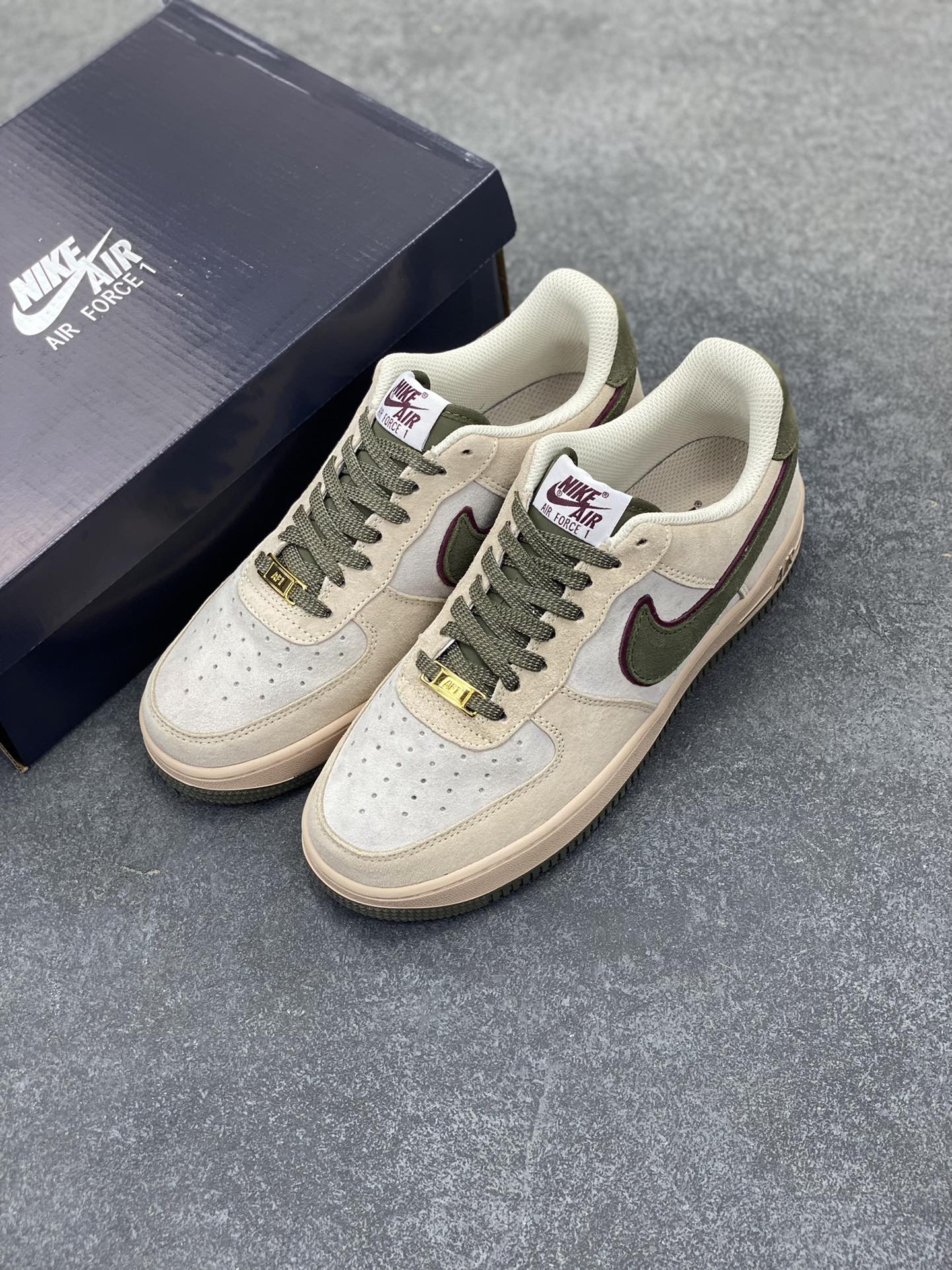 图片[8]-福利特价   Nike Air Force 1 Low 灰绿全麂皮低帮空军一号休闲板鞋 定制皮料 原楦原纸板 纯正空军版型 高清洁度 内置全掌气垫 货号：AV0383-227 尺码：36 36.5 37.5 38 38.5 39 40 40.5 41 42 42.5 43 44 44.5 45-选品中心