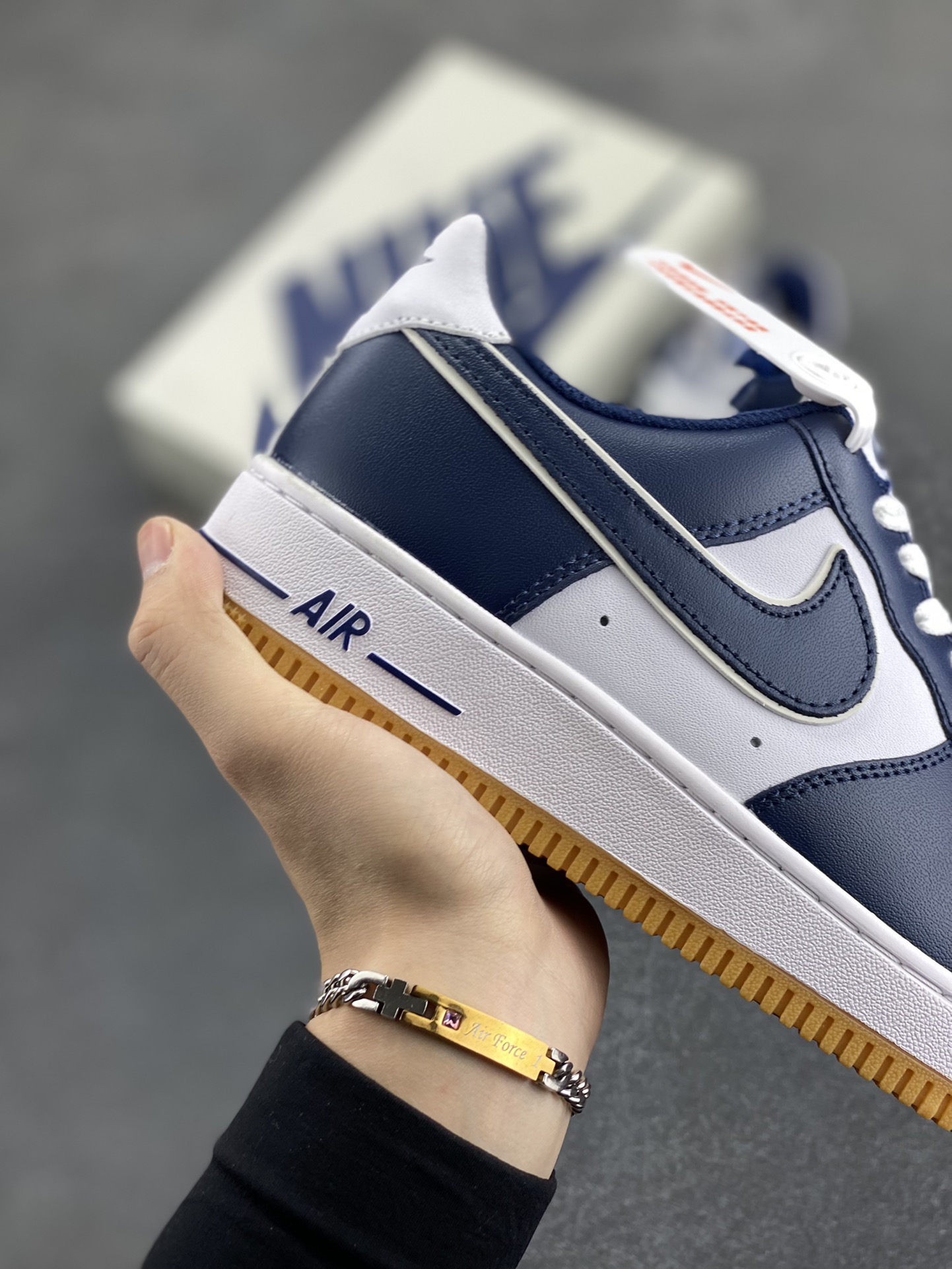 图片[6]-福利特价 Air Force 1\’ 07 原楦头原纸板 打造纯正空军版型 专注外贸渠道 全掌内置蜂窝气垫 #原盒配件 原厂中底钢印、拉帮完美 货号：AW2296-003 尺码：36 36.5 37.5 38 38.5 39 40 40.5 41 42 42.5 43 44 44.5 45-选品中心