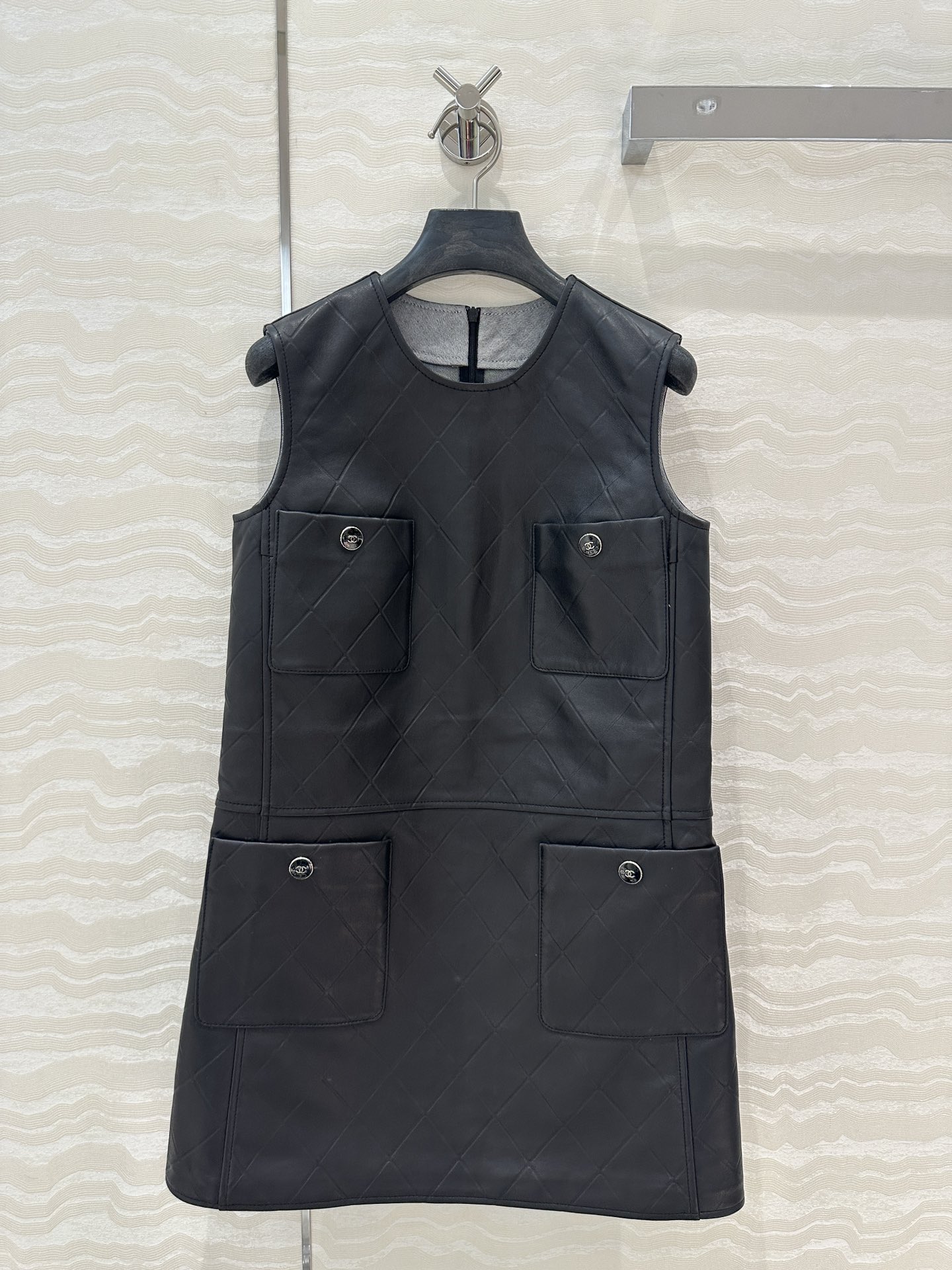Elegant Women's Black Lambskin Leather Quilted Mini Dress with Pockets 2 i1741027775 1035 0