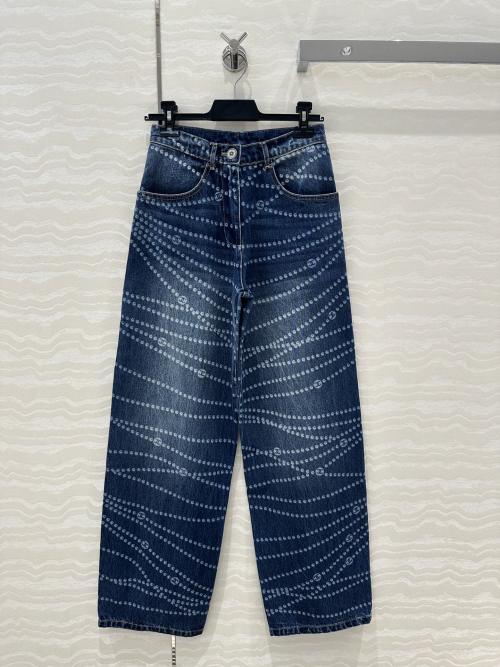 Designer Jeans met wijde pijpen en kettingprint - Exclusieve Damesmode 1 Designer Jeans met wijde pijpen en kettingprint - Exclusieve Damesmode