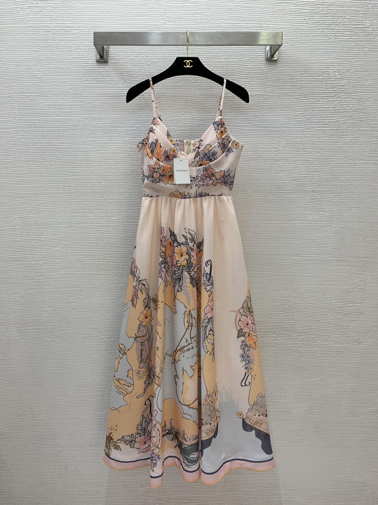 NO:321751,Model number G25030456 ZIMMERMA*N Australia brand high-end custom cotton and linen blend fabric!  Vacation style fashionable floral printed pressed strapless waist-hugging slimming large skirt hem suspender dress!  1.2.3.4/SMLXL (2 size bust 80, waist 66, skirt length 114 without shoulder straps), skirts, alexander wang19860909款号G25030456 ZIMMERMA*N兹默曼澳洲品牌高端定制棉麻混纺面料！度假风时尚花卉印花压褶抹胸式收腰显瘦大裙摆吊带连衣裙！1.2.3.4/SMLXL（2码胸围80,腰围66,裙长114不含肩带）,,skirts,alexander wang,Women's clothing