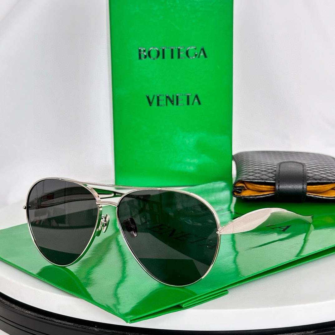  ‼️原版钛金鼻托
完美复刻
我们只会认真做好每一个细节
Bottega Venet*
Mod：BV13