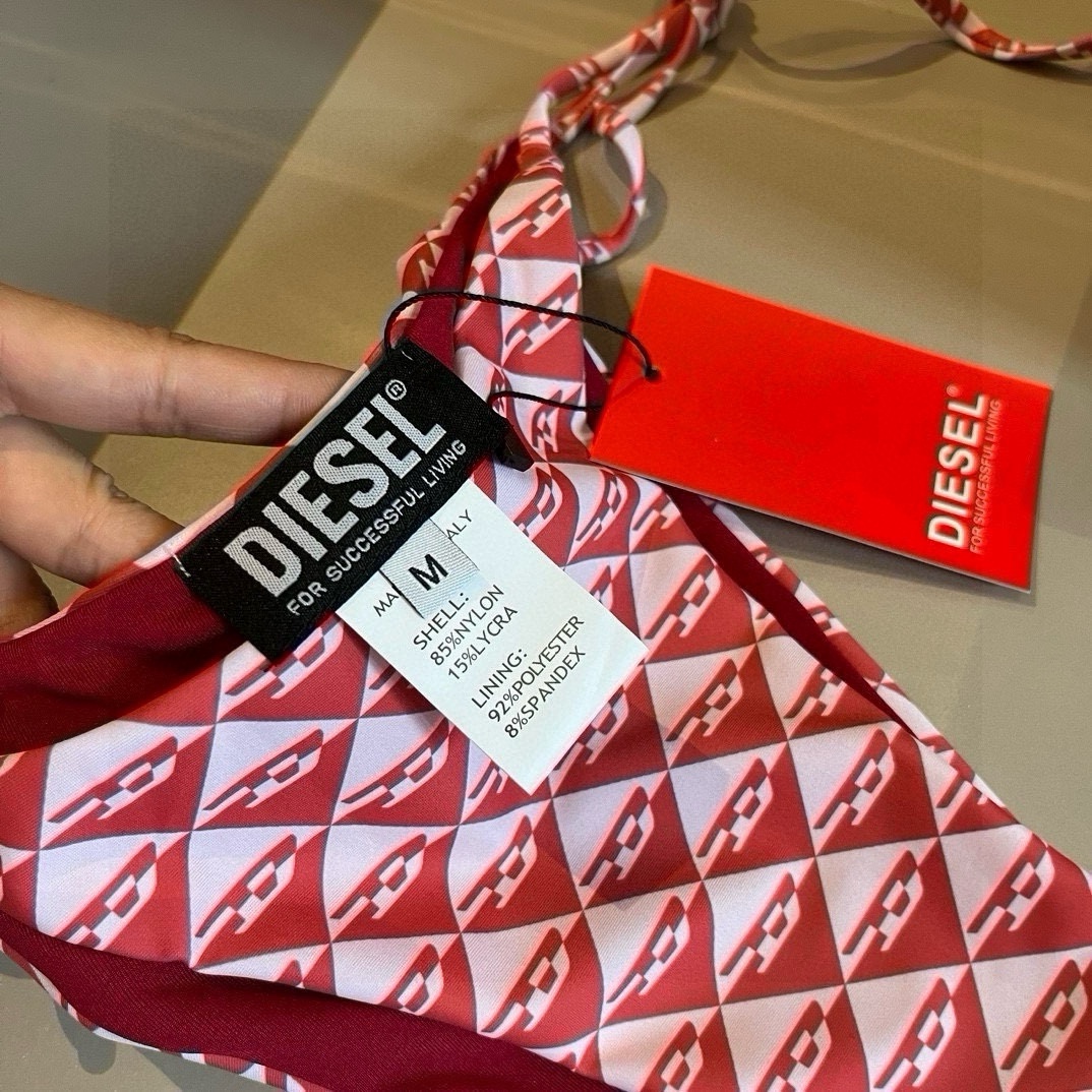 。

DIE SEL比基尼👙，分体泳衣，S M L XL