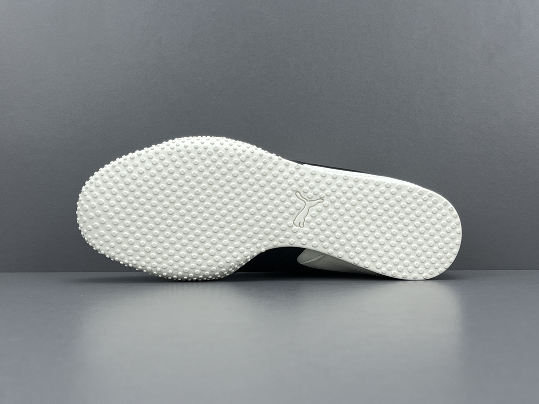 P 
【外贸版 彪马】PUMA Bella UT 时尚百搭舒适薄底鞋 防滑耐磨 低帮 生活休闲鞋 
尺码