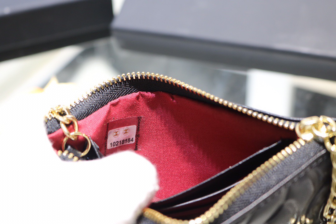 Chanel香奈儿全皮製零钱包 - 高品質な仕上がりと洗練されたデザイン