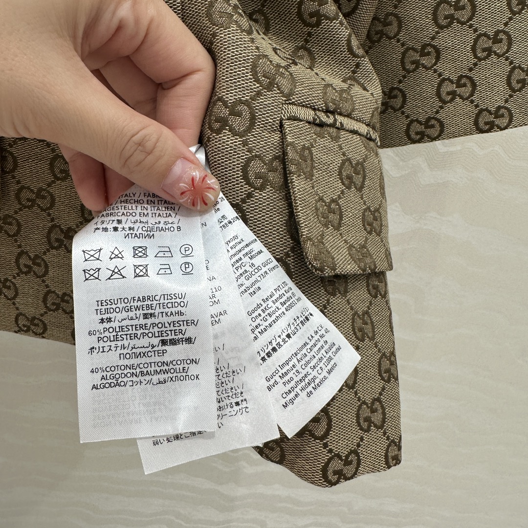 Gucci Monogram Short Sleeve Jacket with Horsebit Detail - Luxury Style 9 i1741110536 1636 7
