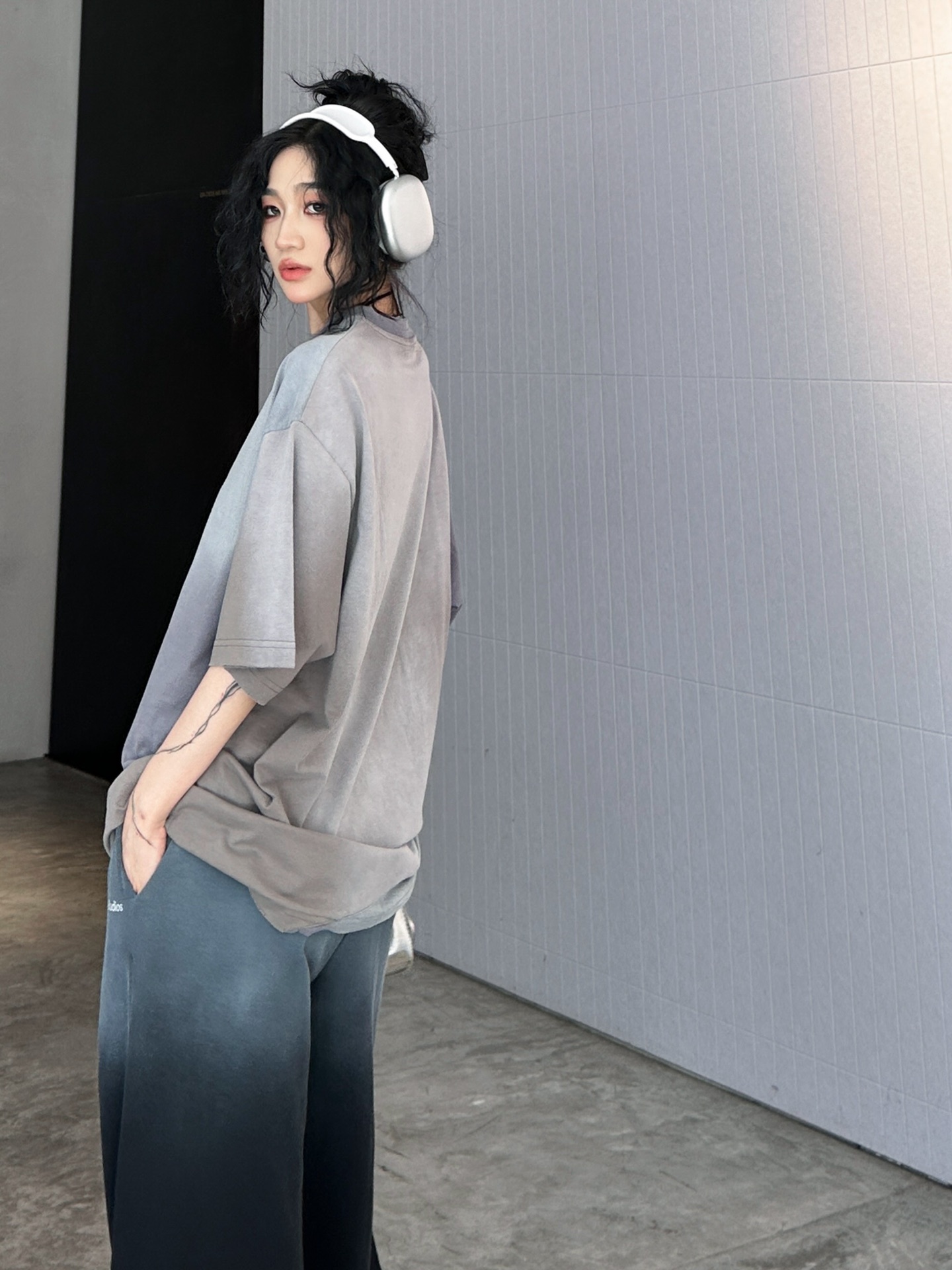  🆕  ACNE｜新款拼接撞色洗水T恤，百分百纯棉  尺码SML